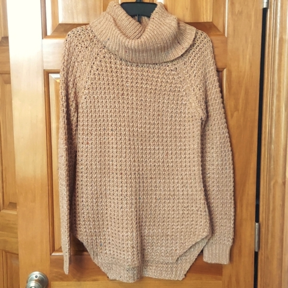 * Poof! Women's Soft Waffle Chunky Knit Cowl Neck Sweater, Size Medium, Like New